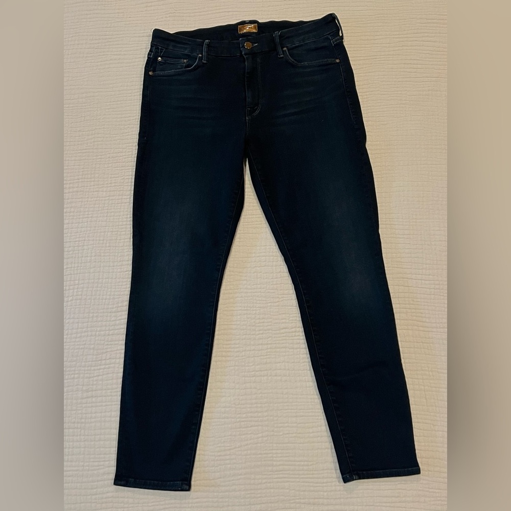 Mother The Looker Crop Jeans in Coffee Tea or Me Dark Wash Denim Size 31 - Picture 4 of 16